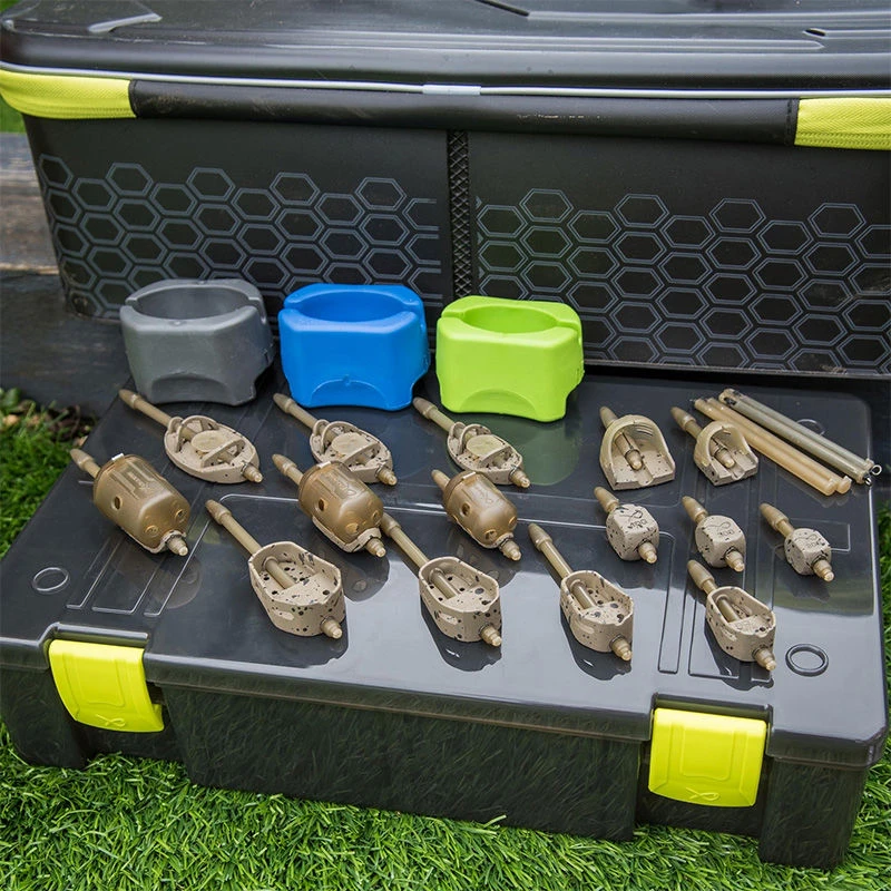 Matrix Squeeze & Feed Method Feeder Moulds